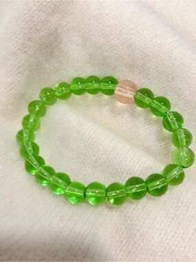 Natural Crystal Hand Made Stretch Bracelet Green and Pastel Pink